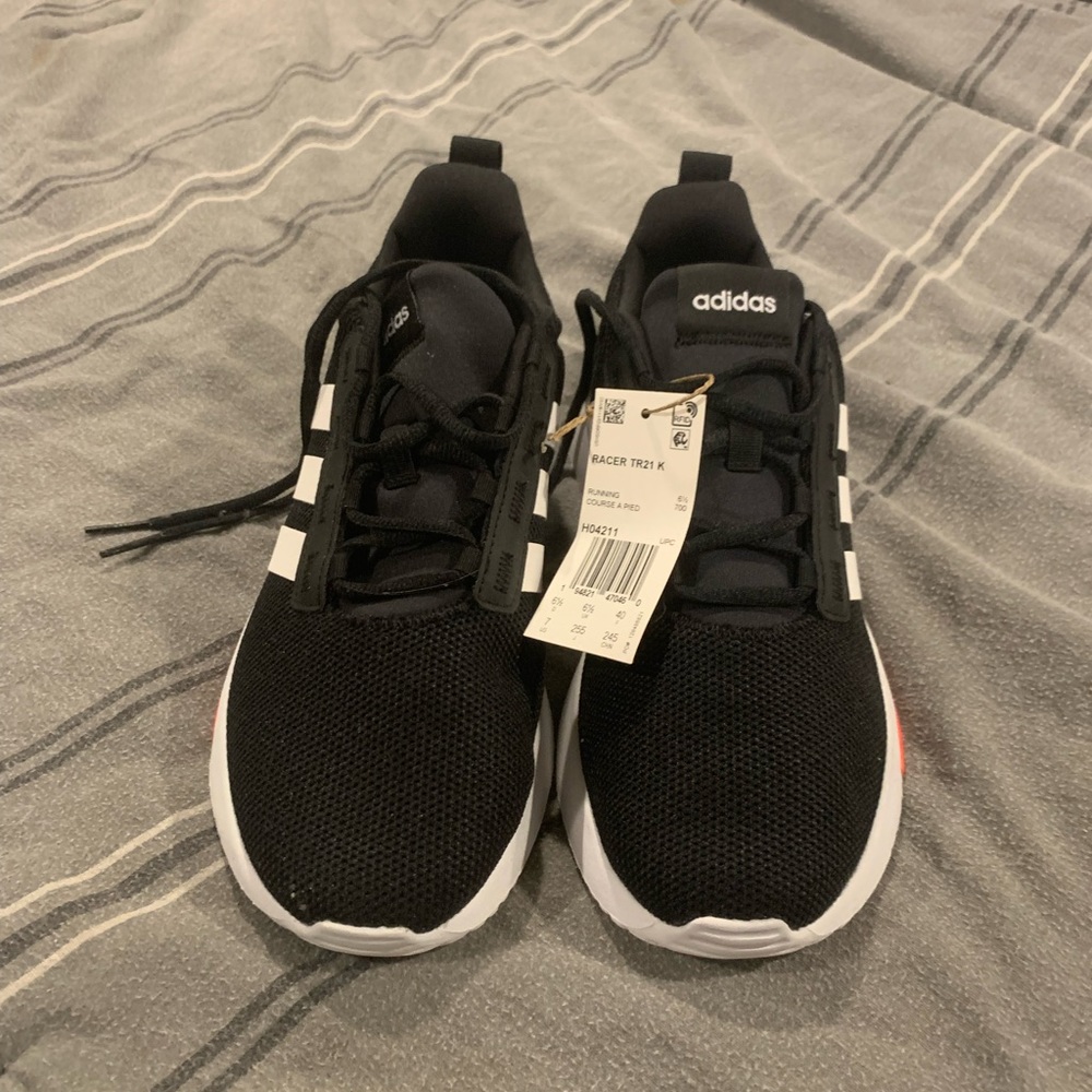 Adidas Size 7 Big Kids